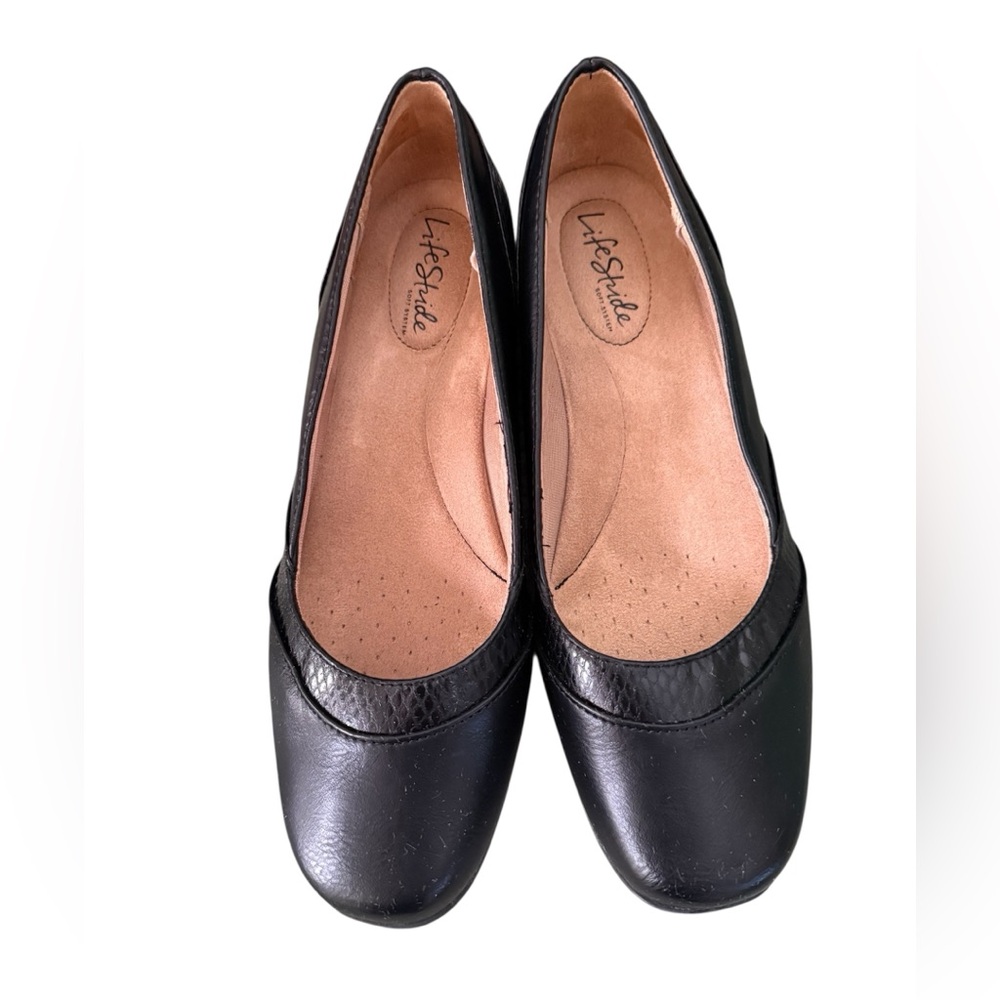 Life Stride Women's Synthetic Textured Slip-On Black Loafers Size 10.5M